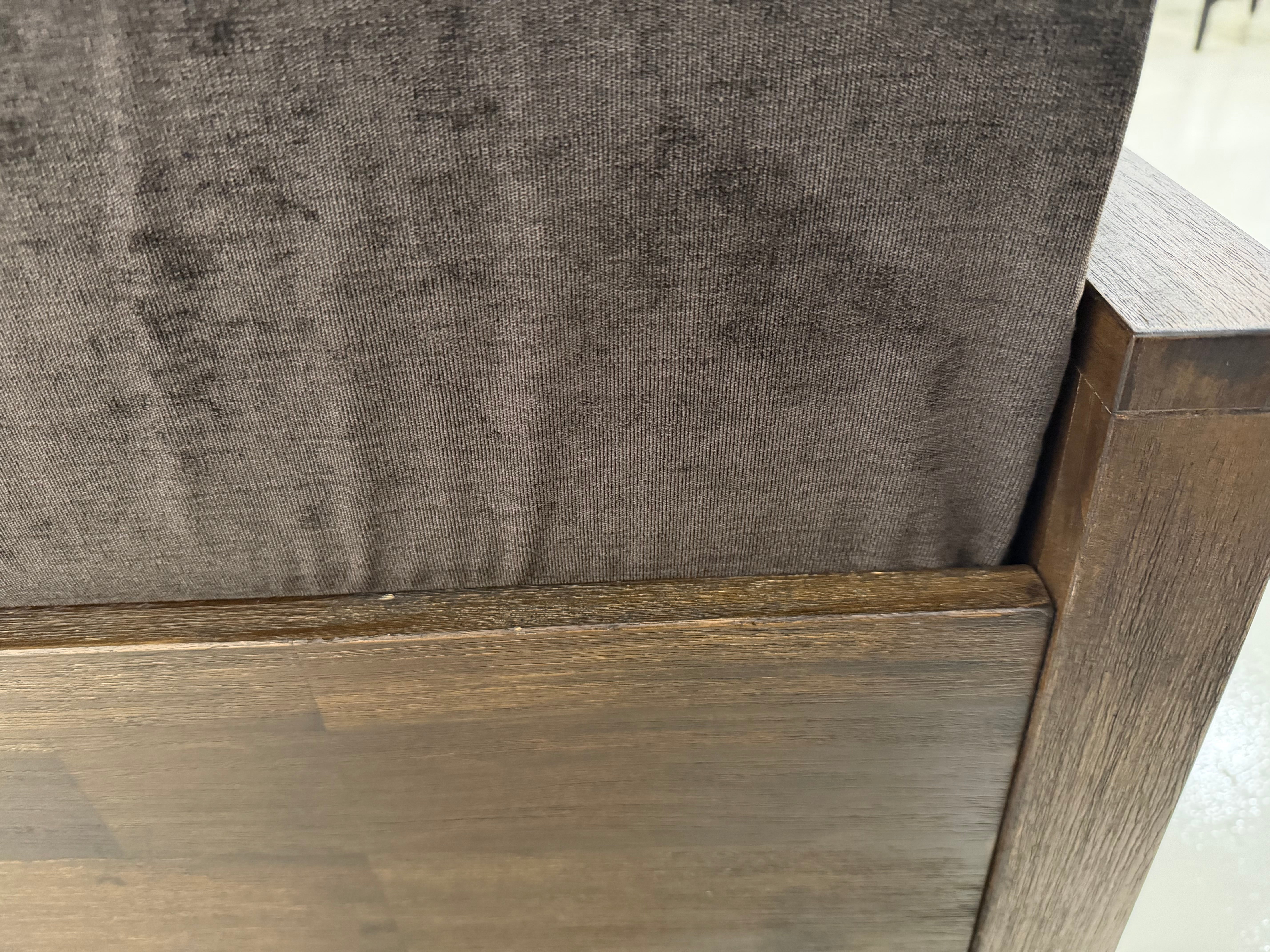 Austin Wood Bed Frame, Queen