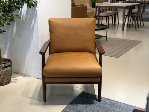 Quinn Leather Lounge Chair, Vintage Tan (Premium)