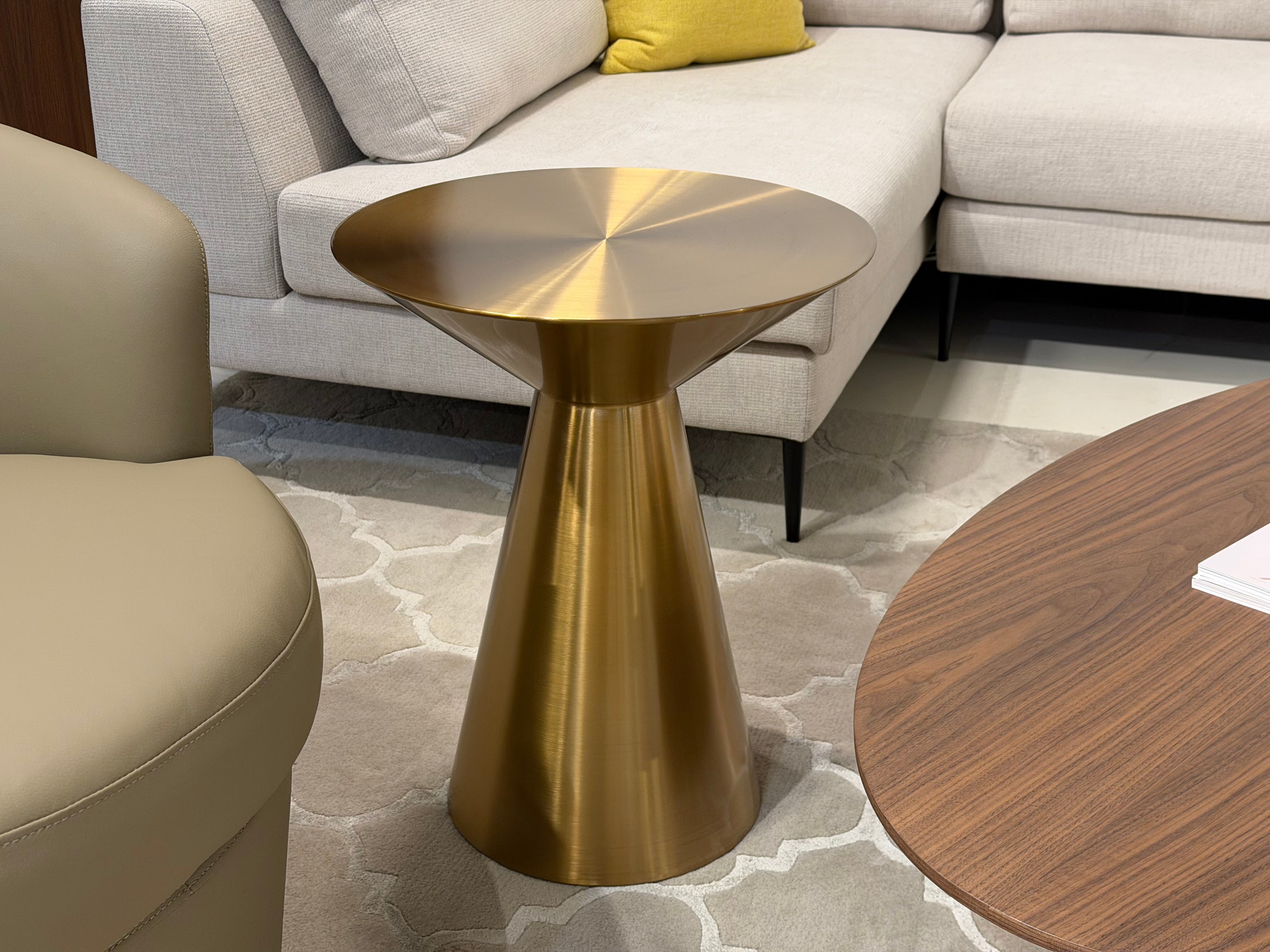 Xander Side Table (Polished)