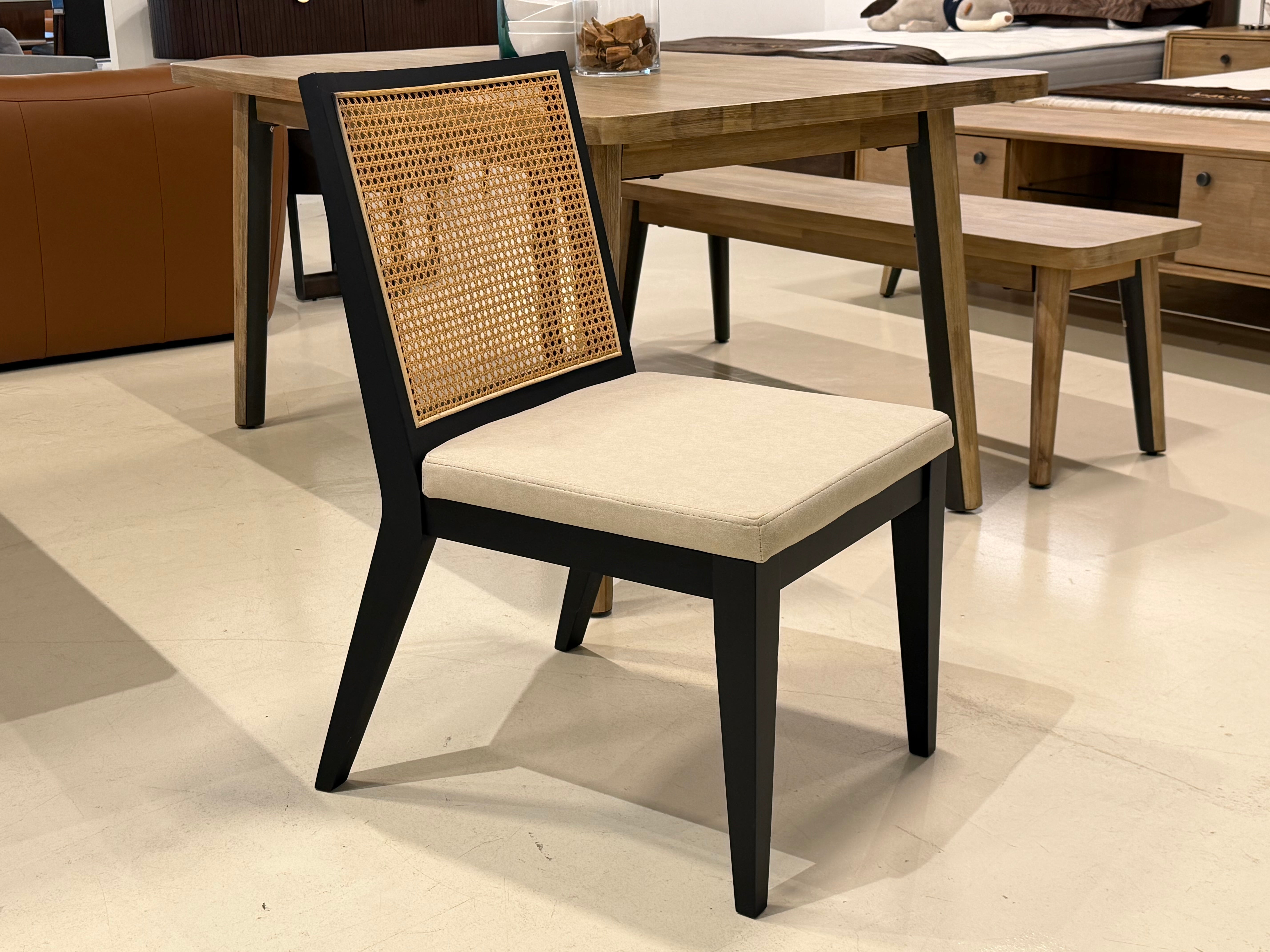 Lisbon Rattan Dining Chair, Desert Sand