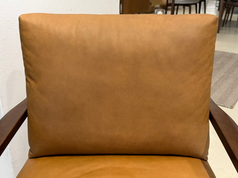 Quinn Leather Lounge Chair, Vintage Tan (Premium)