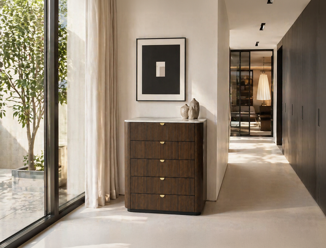Lincoln Wood 5-Drawer Dresser