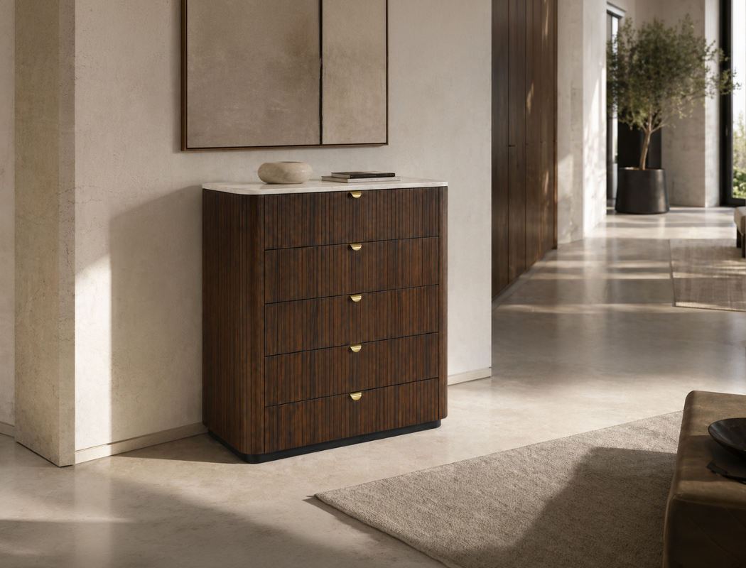 Lincoln Wood 5-Drawer Dresser