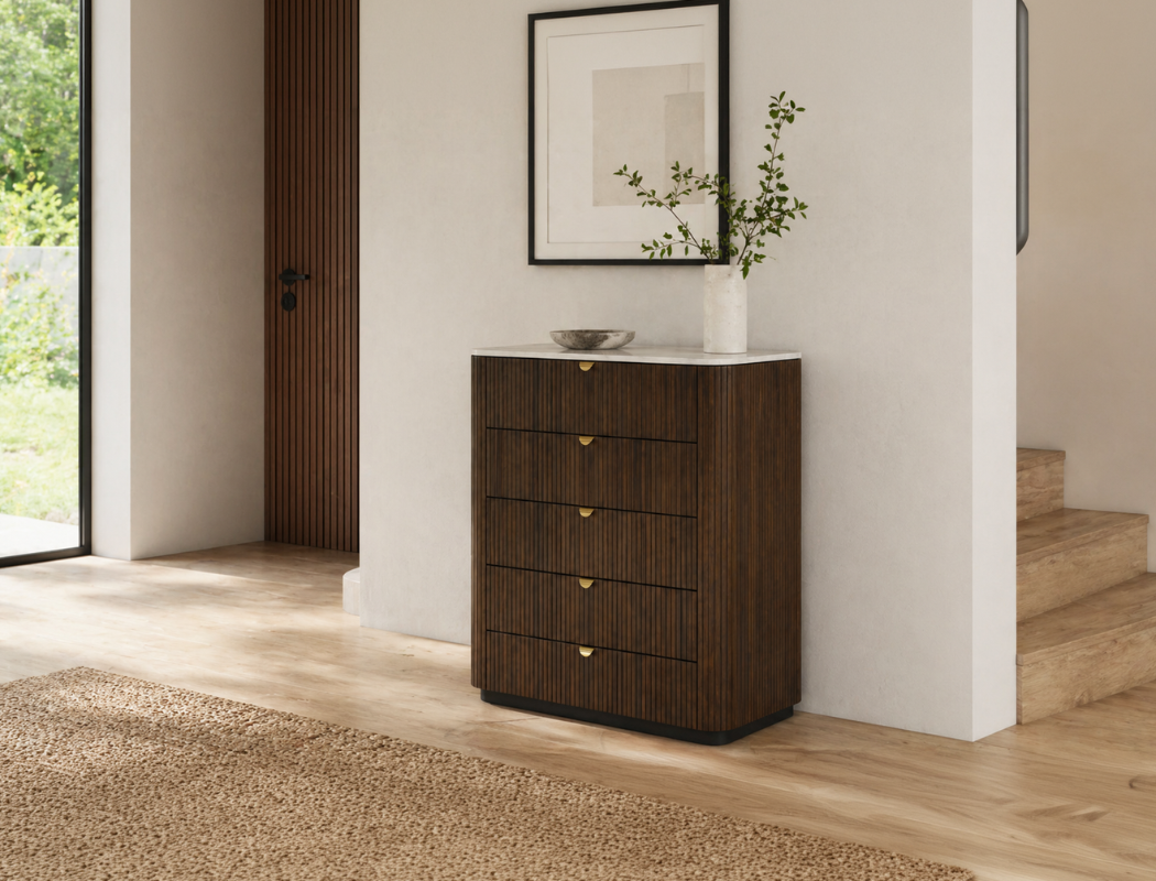 Lincoln Wood 5-Drawer Dresser