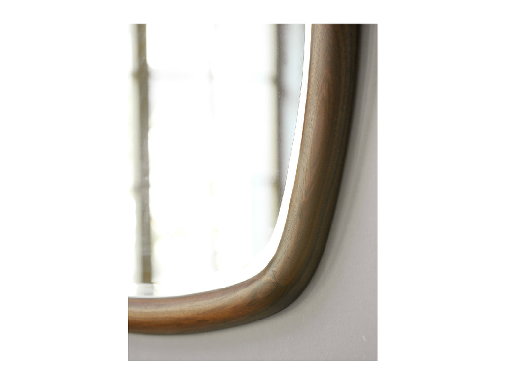 Quadrus Mirror